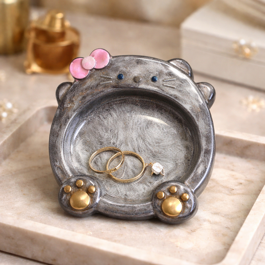 Hello Kitty Inspired Resin Trinket Dish – Handmade Decorative Tray